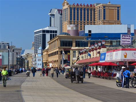 Atlantic City .